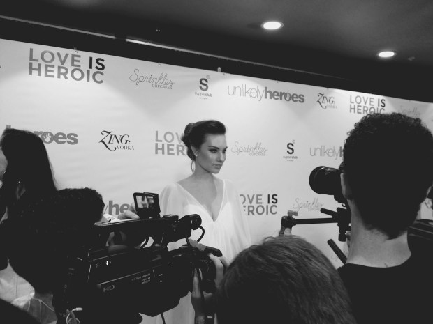 LaurenElaineLOVEISHEROICRedCarpet