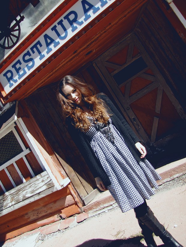 Lauren Elaine, Fawnskin Lodge, Big Bear, gingham dress