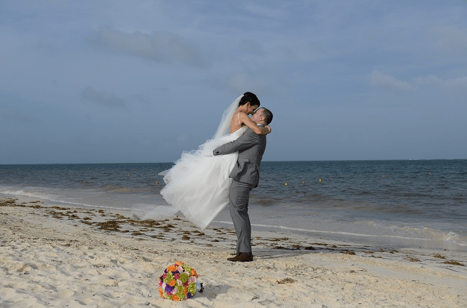 Lauren Elaine Bridal Reviews - Bellara Gown