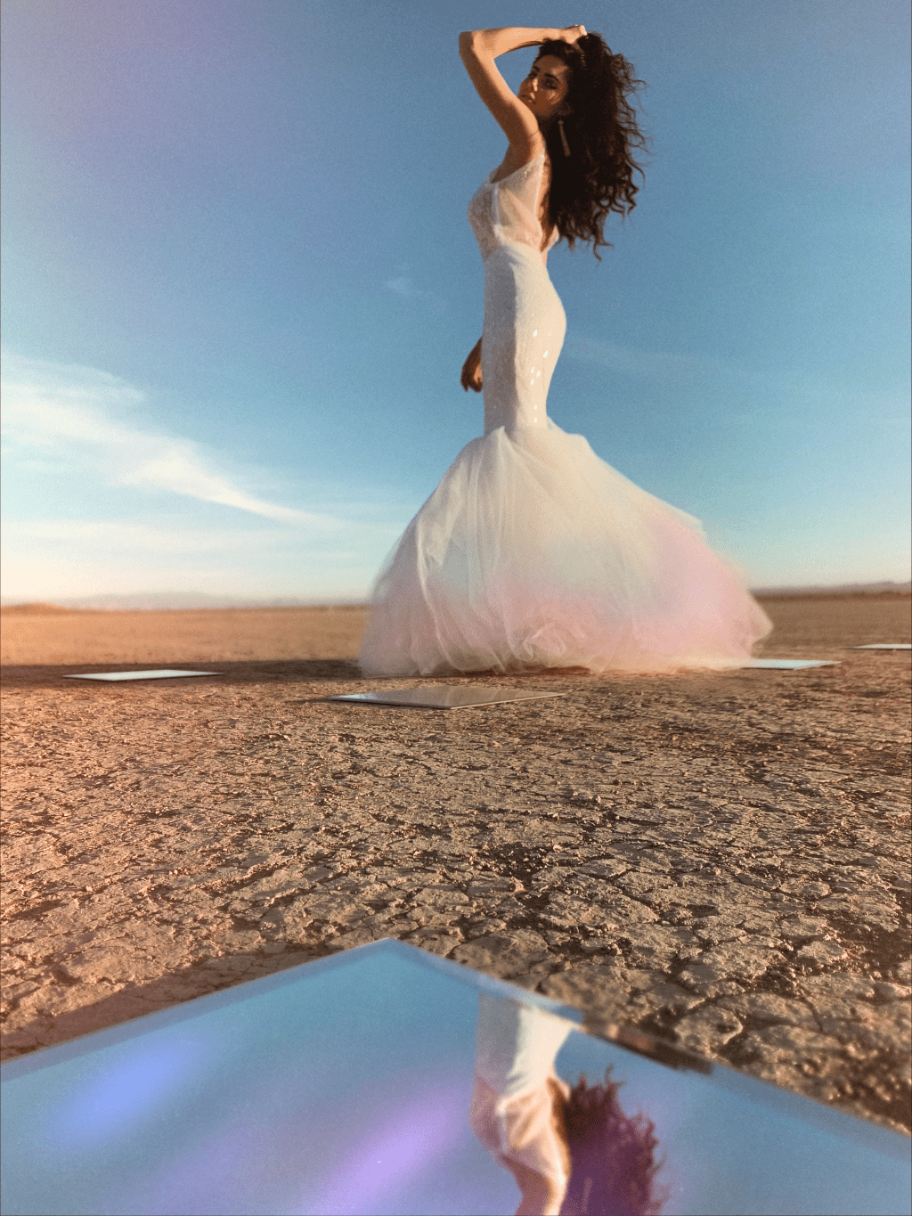 3 Ways to Add a Pop Of Color to your Wedding&nbsp;Gown