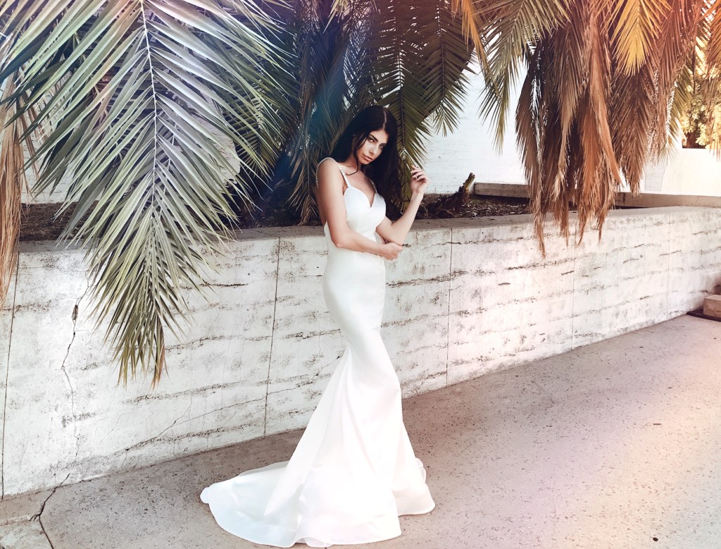 Form-Fit Satin Wedding Dresses: Iconic Bridal&nbsp;Style